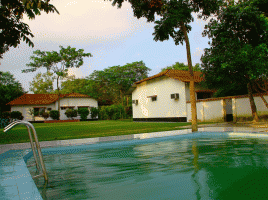 Elenga Resort
